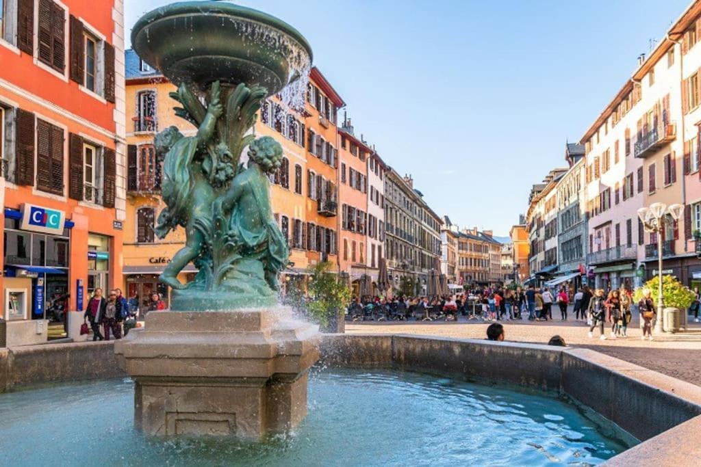 L'Instant Leger - Centre Ville Chambery Bagian luar foto